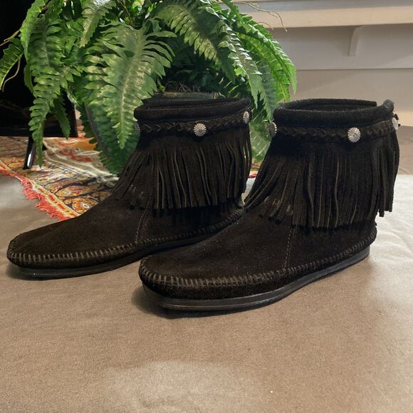 Minnetonka Fringe Moccasin Women’s  7.5 Ankle Back Zip Black Western Native 292 - Picture 3 of 6